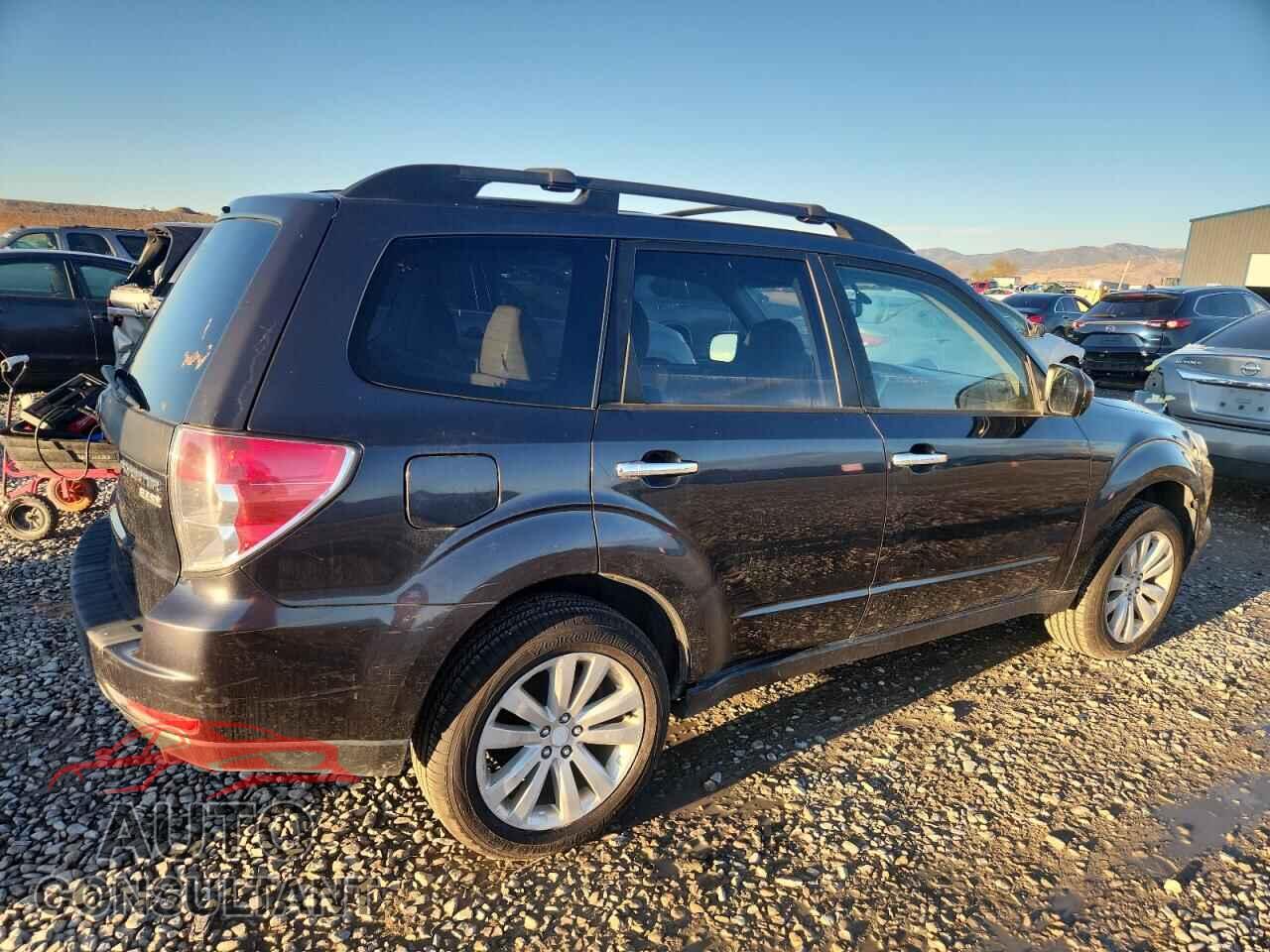 SUBARU FORESTER 2011 - JF2SHAECXBH721135