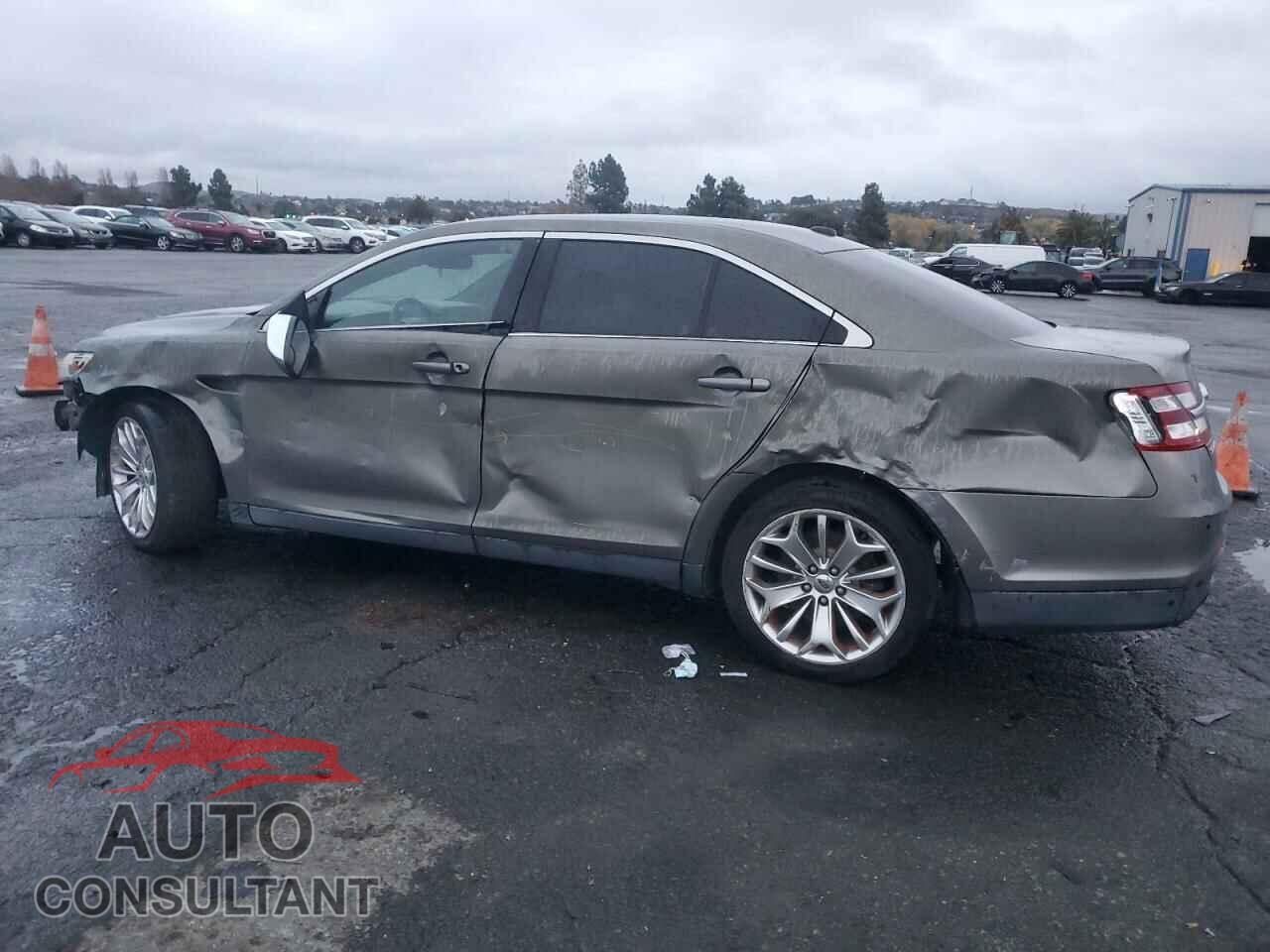 FORD TAURUS 2013 - 1FAHP2F86DG114661