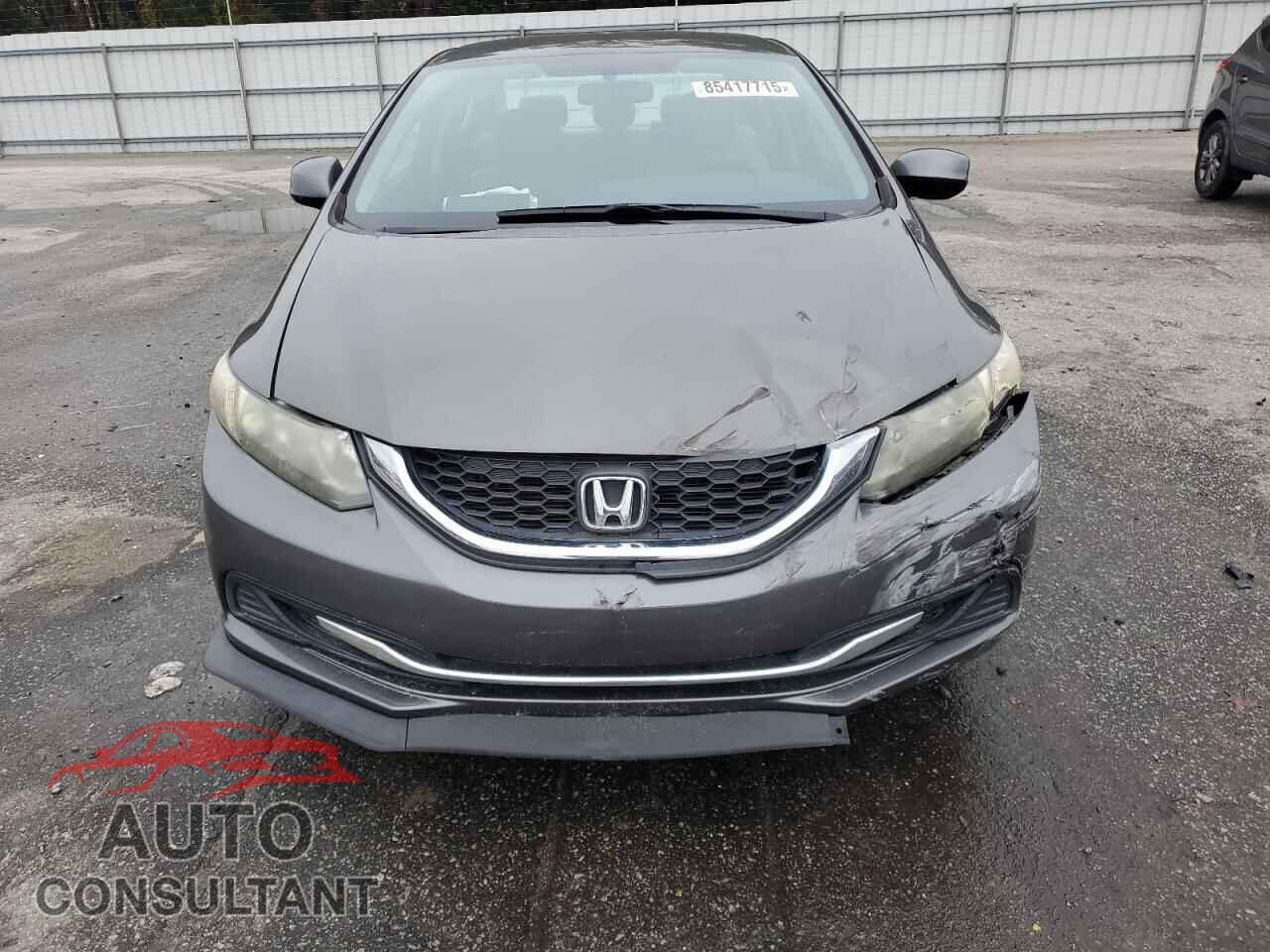 HONDA CIVIC 2013 - 2HGFB2F55DH586961