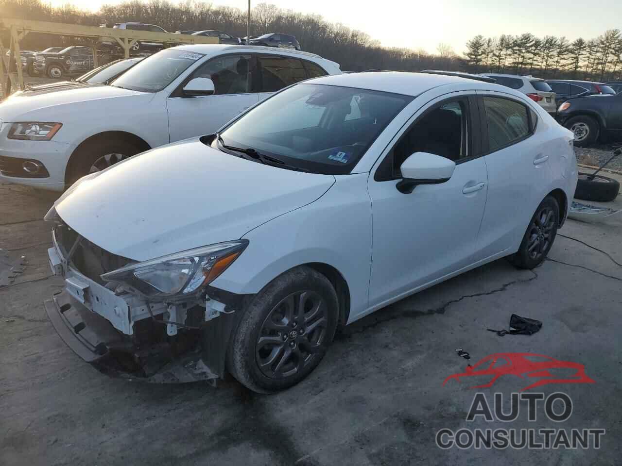 TOYOTA YARIS 2019 - 3MYDLBYV8KY521286