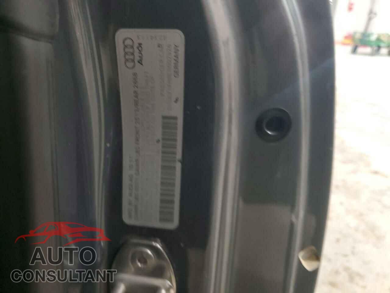 AUDI A5 2012 - WAUCFAFH9CN002526