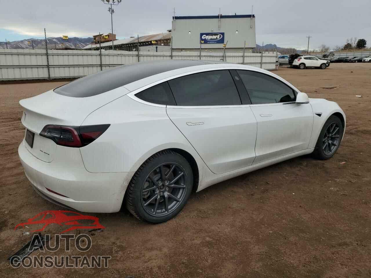 TESLA MODEL 3 2020 - 5YJ3E1EB6LF711707