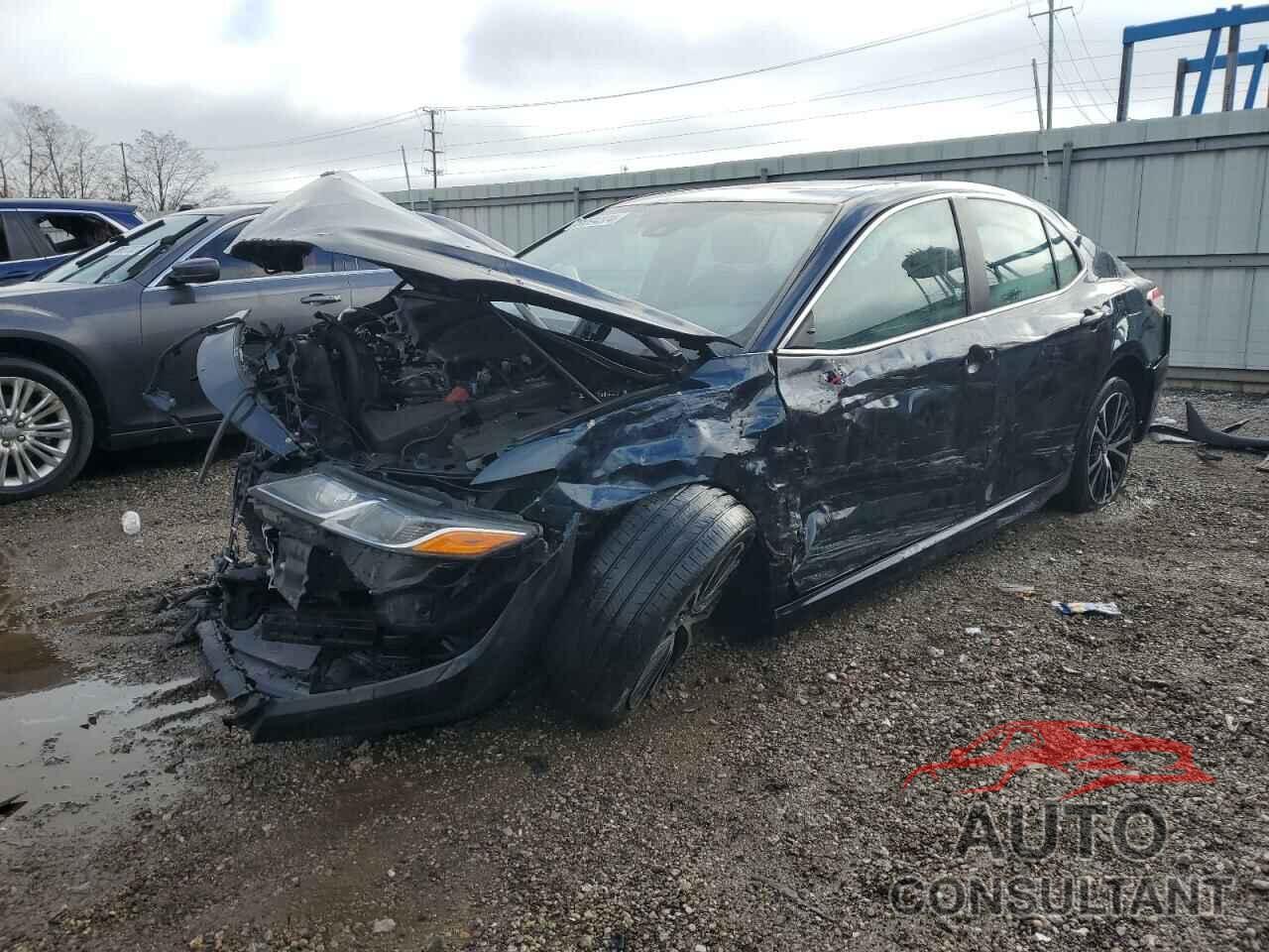 TOYOTA CAMRY 2018 - 4T1B11HK9JU648749