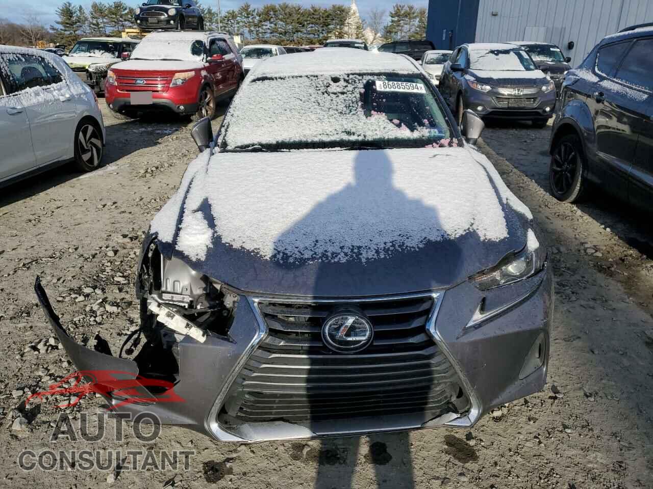 LEXUS IS 2017 - JTHCM1D27H5018320