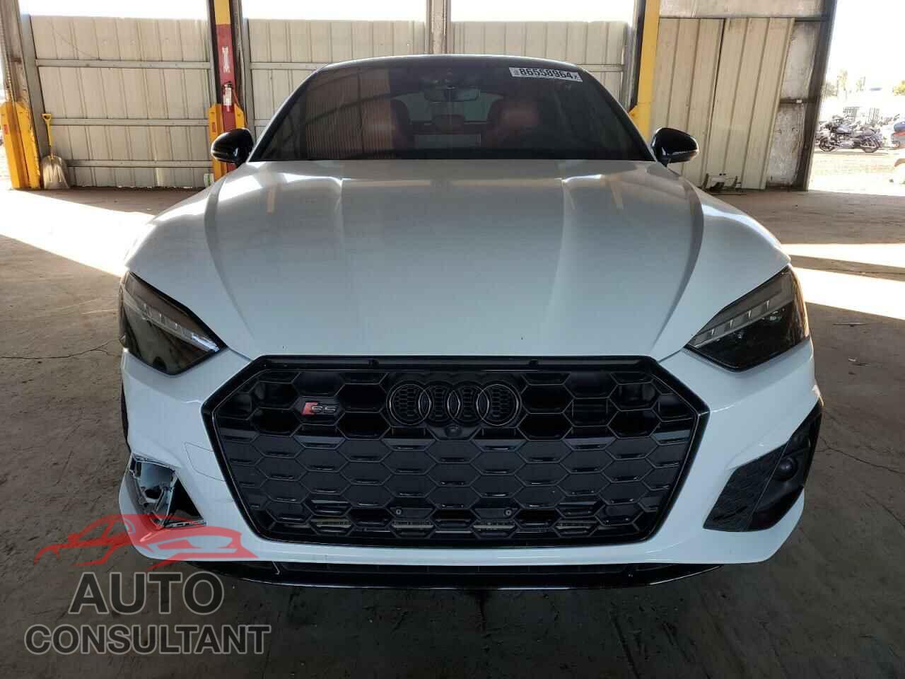 AUDI S5/RS5 2022 - WAUC4CF52NA011604