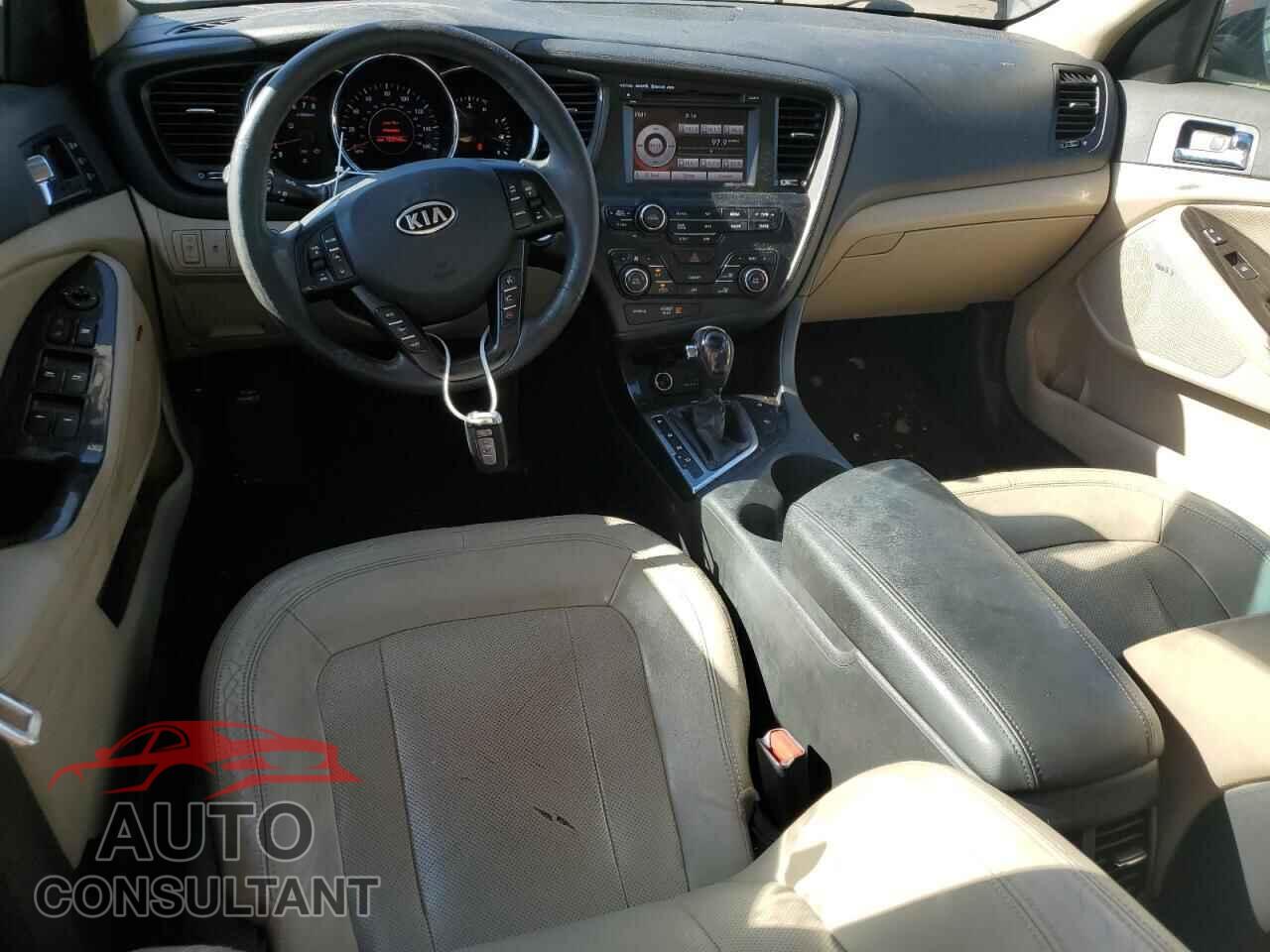 KIA OPTIMA 2011 - KNAGN4A70B5128177