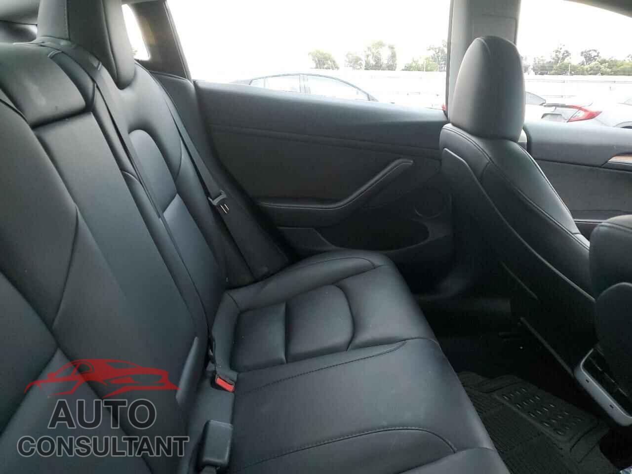 TESLA MODEL 3 2023 - 5YJ3E1EA5PF652095