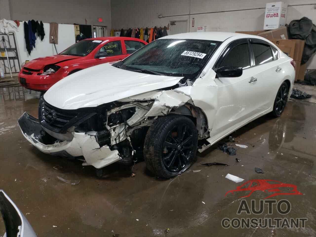 NISSAN ALTIMA 2018 - 1N4AL3AP4JC239047