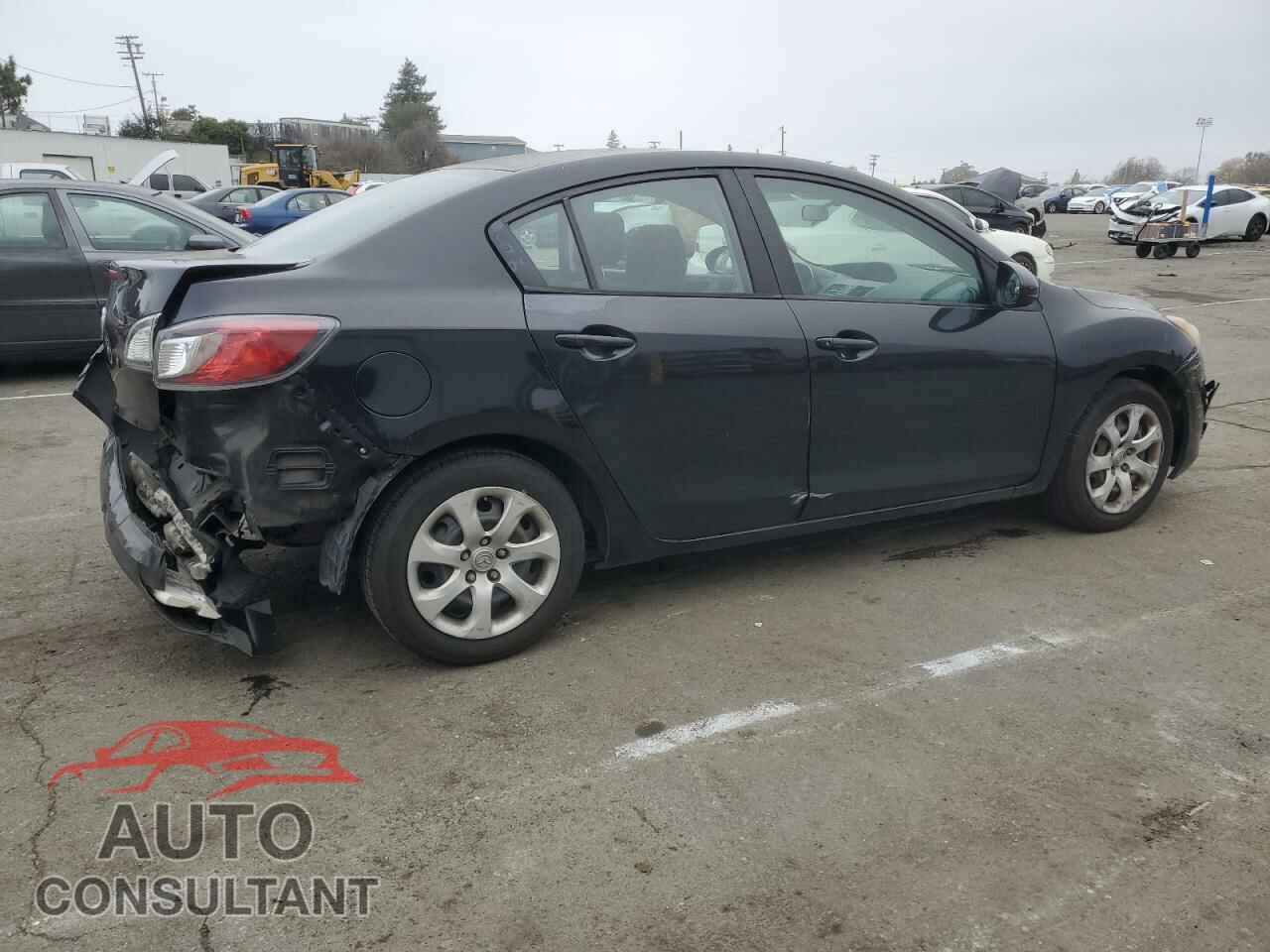 MAZDA 3 2011 - JM1BL1UG2B1470279