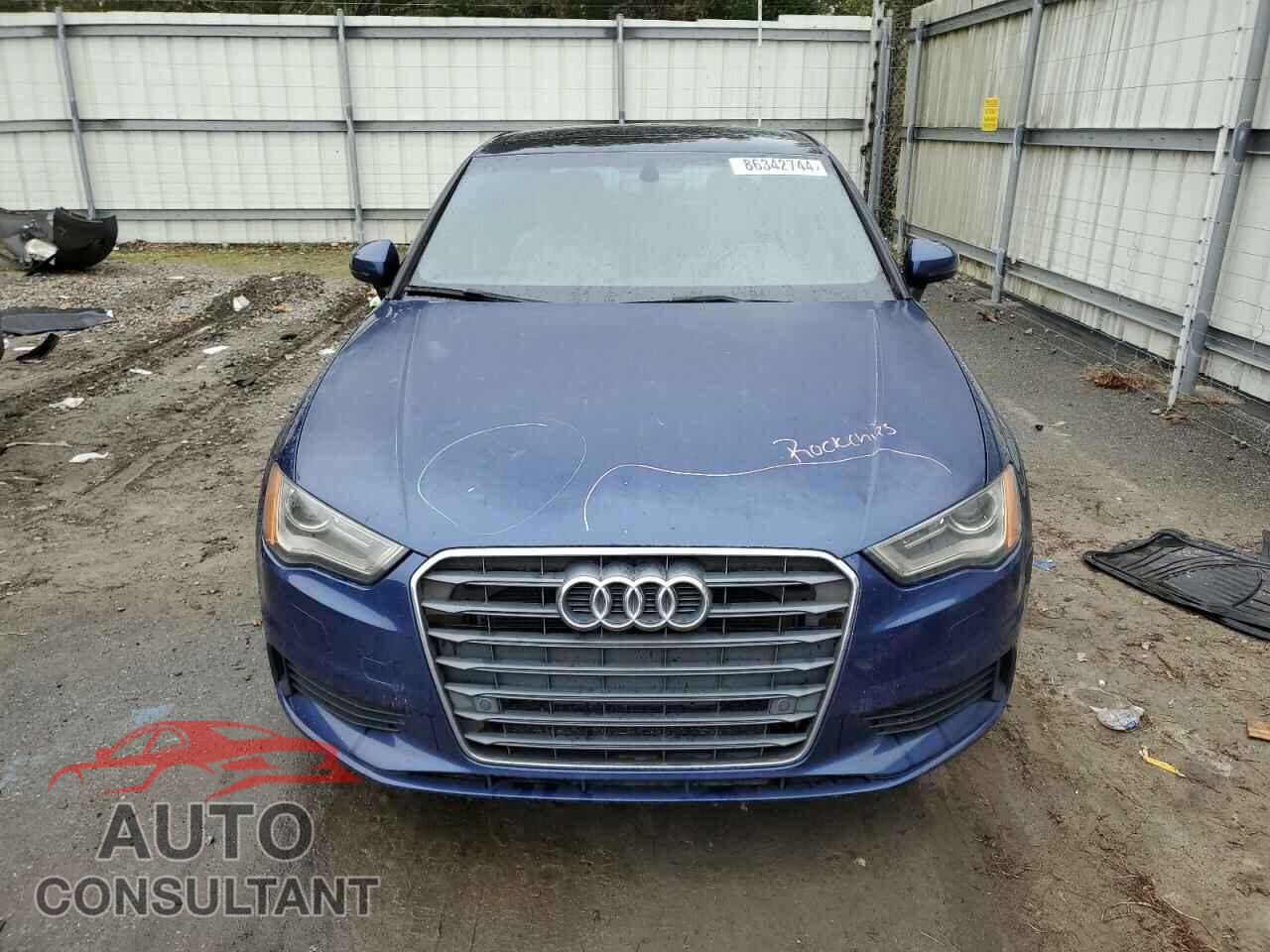 AUDI A3 2016 - WAUA7GFF0G1016723