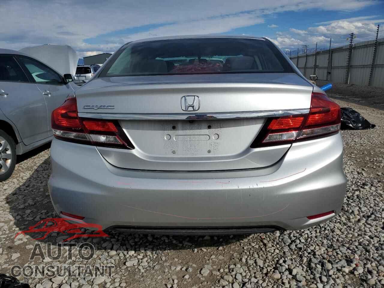 HONDA CIVIC 2015 - 19XFB2F74FE115009