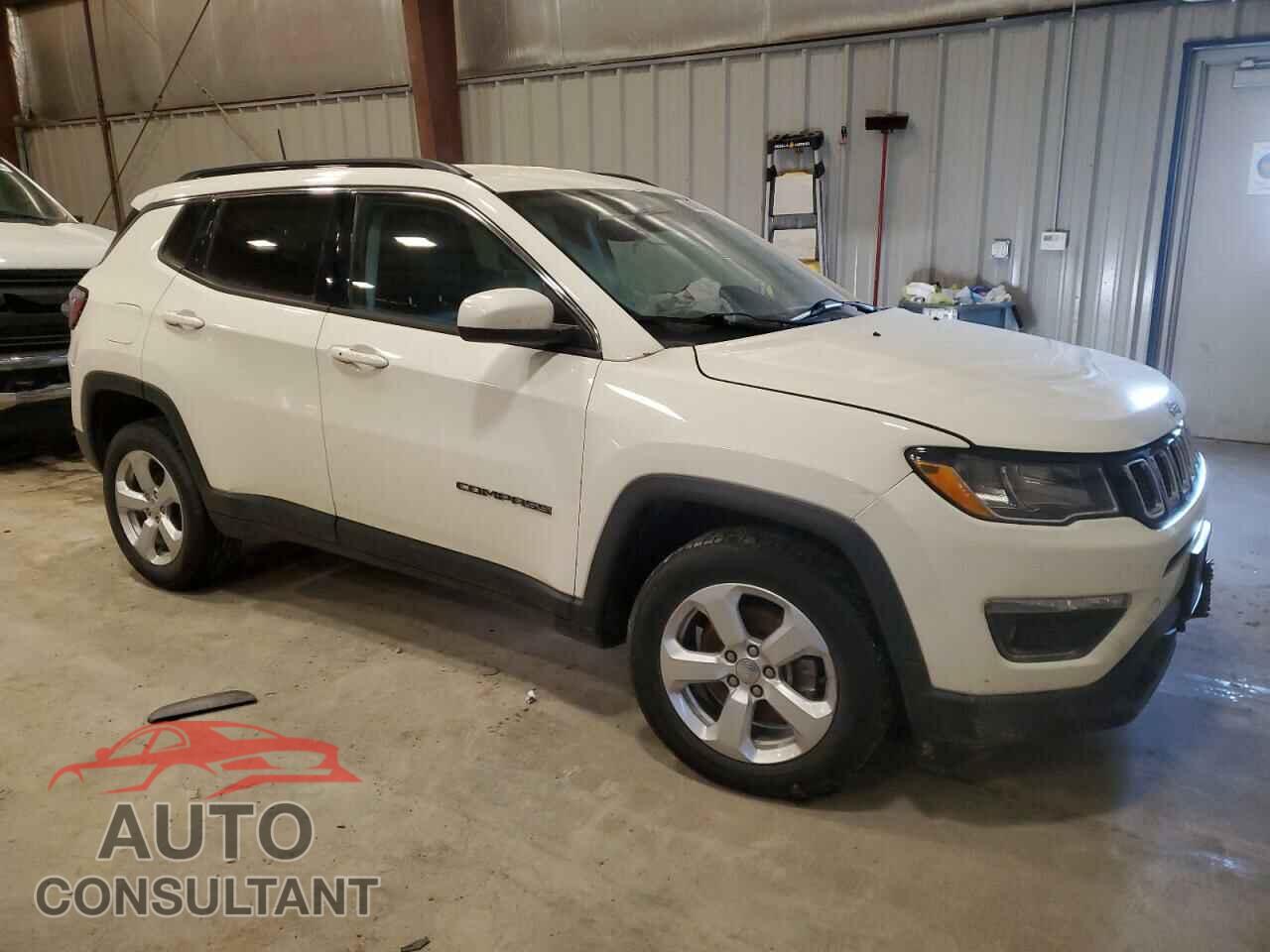JEEP COMPASS 2017 - 3C4NJDBB4HT579016