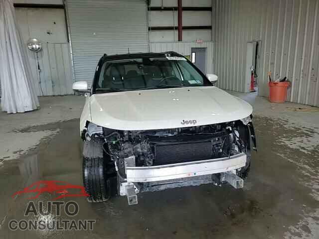JEEP COMPASS 2017 - 3C4NJDCB8HT641614