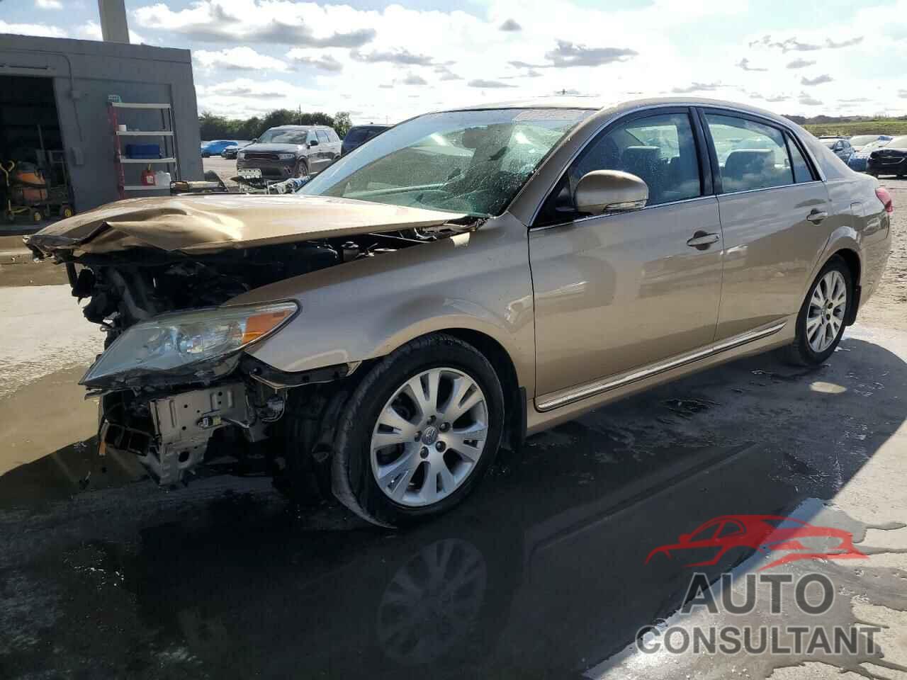 TOYOTA AVALON 2011 - 4T1BK3DB7BU402542