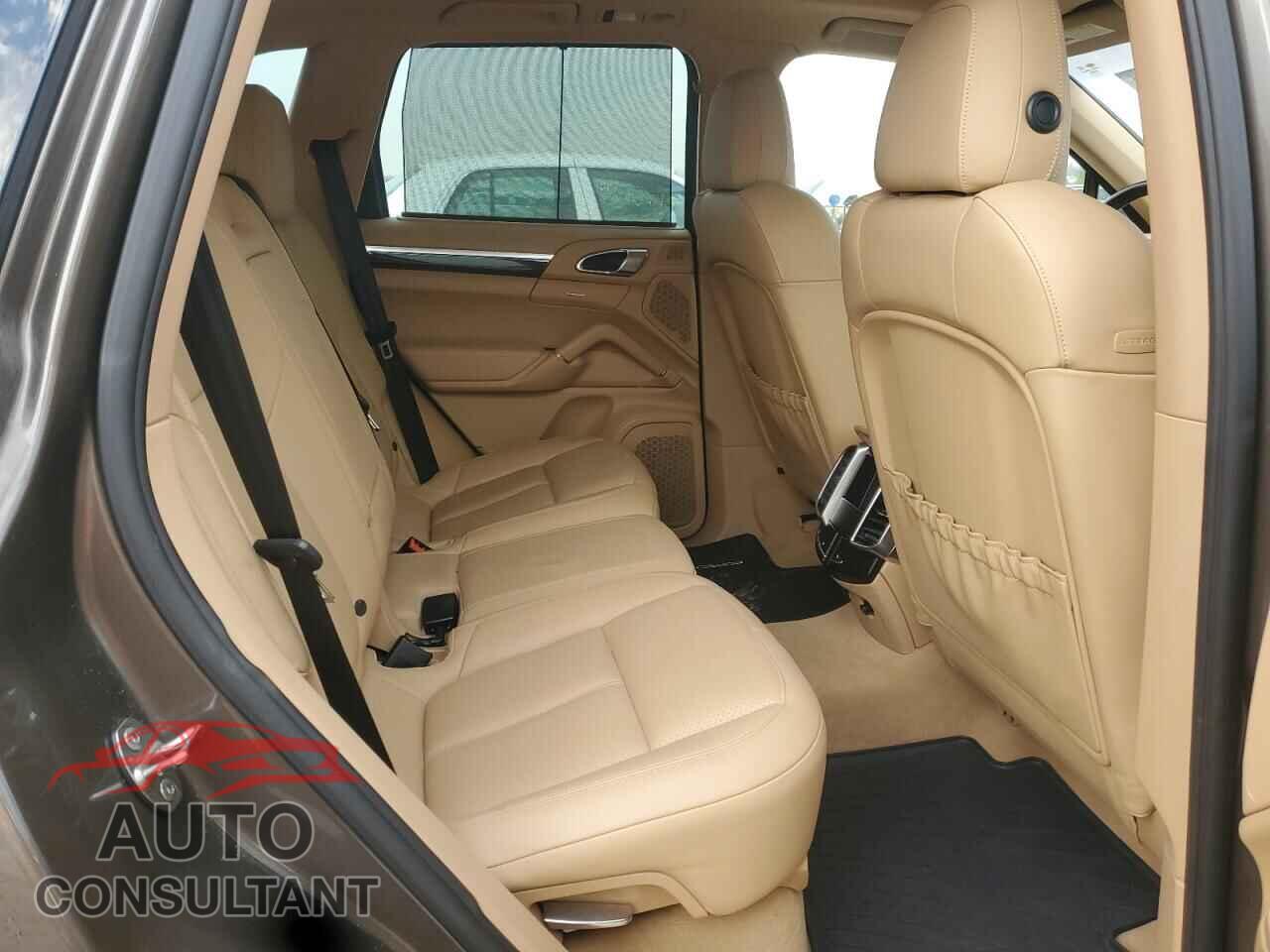 PORSCHE CAYENNE 2013 - WP1AA2A23DLA03832