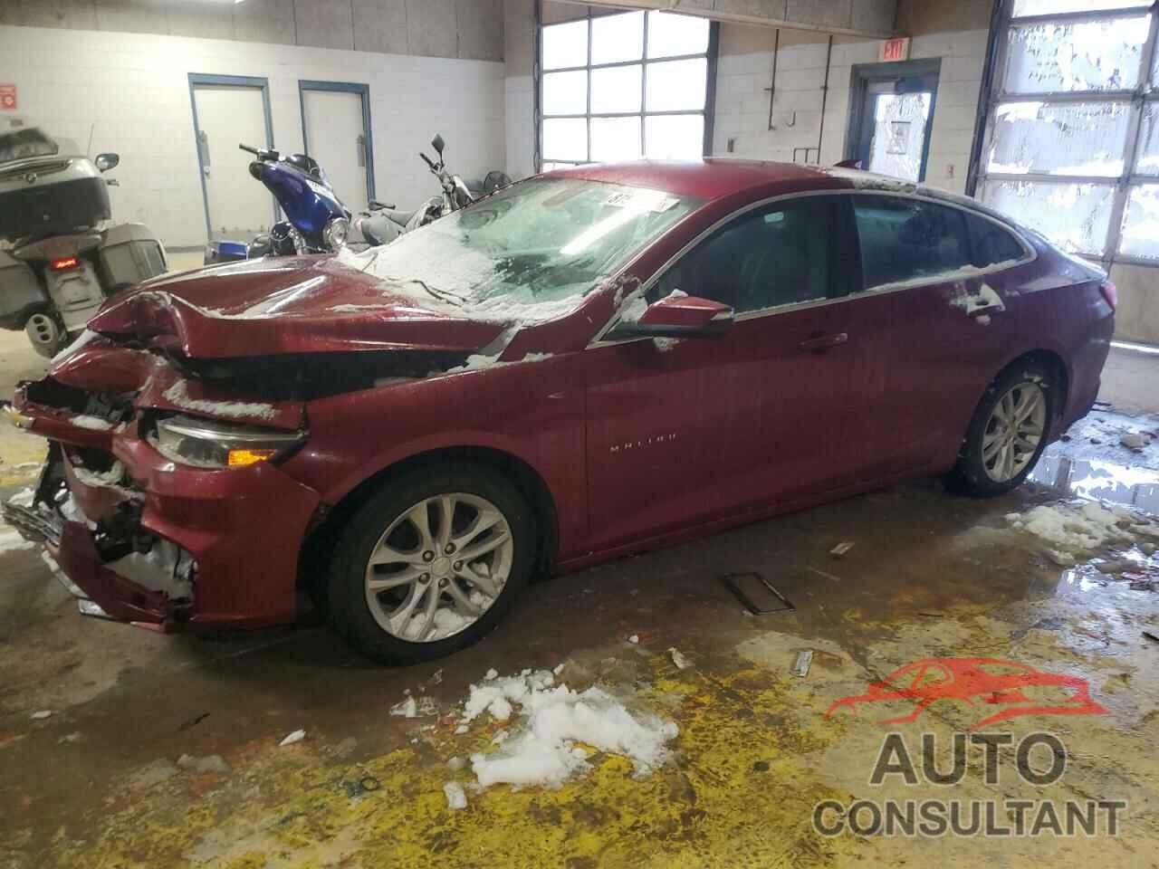 CHEVROLET MALIBU 2017 - 1G1ZE5ST2HF221257
