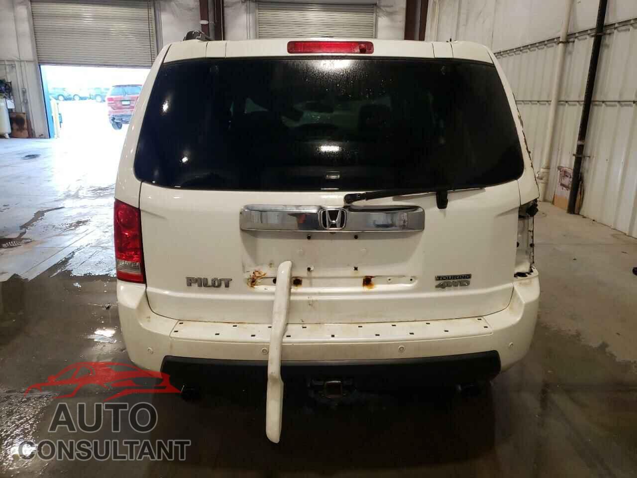 HONDA PILOT 2011 - 5FNYF4H9XBB103328