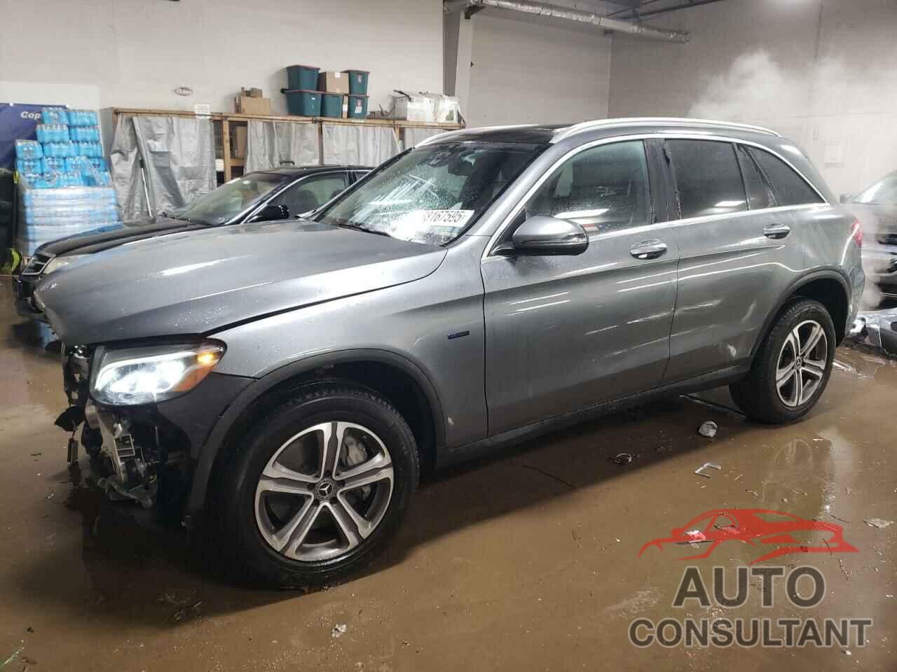 MERCEDES-BENZ GLC-CLASS 2019 - WDC0G5EB6KF593831