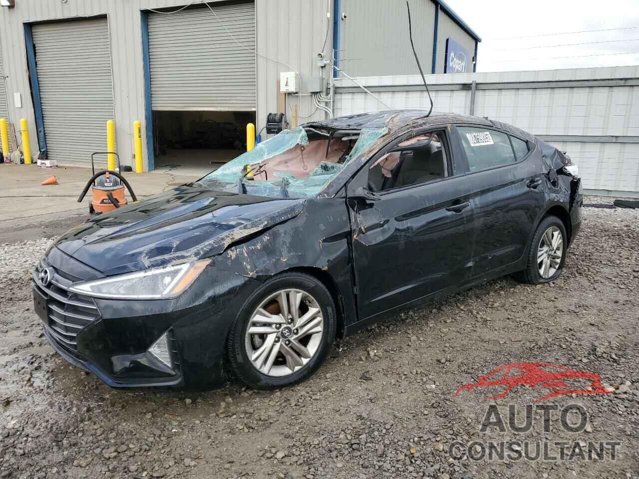 HYUNDAI ELANTRA 2019 - 5NPD84LF3KH418429