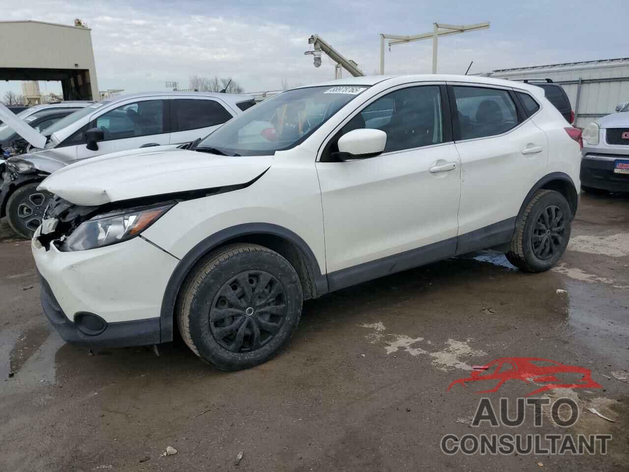 NISSAN ROGUE 2019 - JN1BJ1CR8KW324077