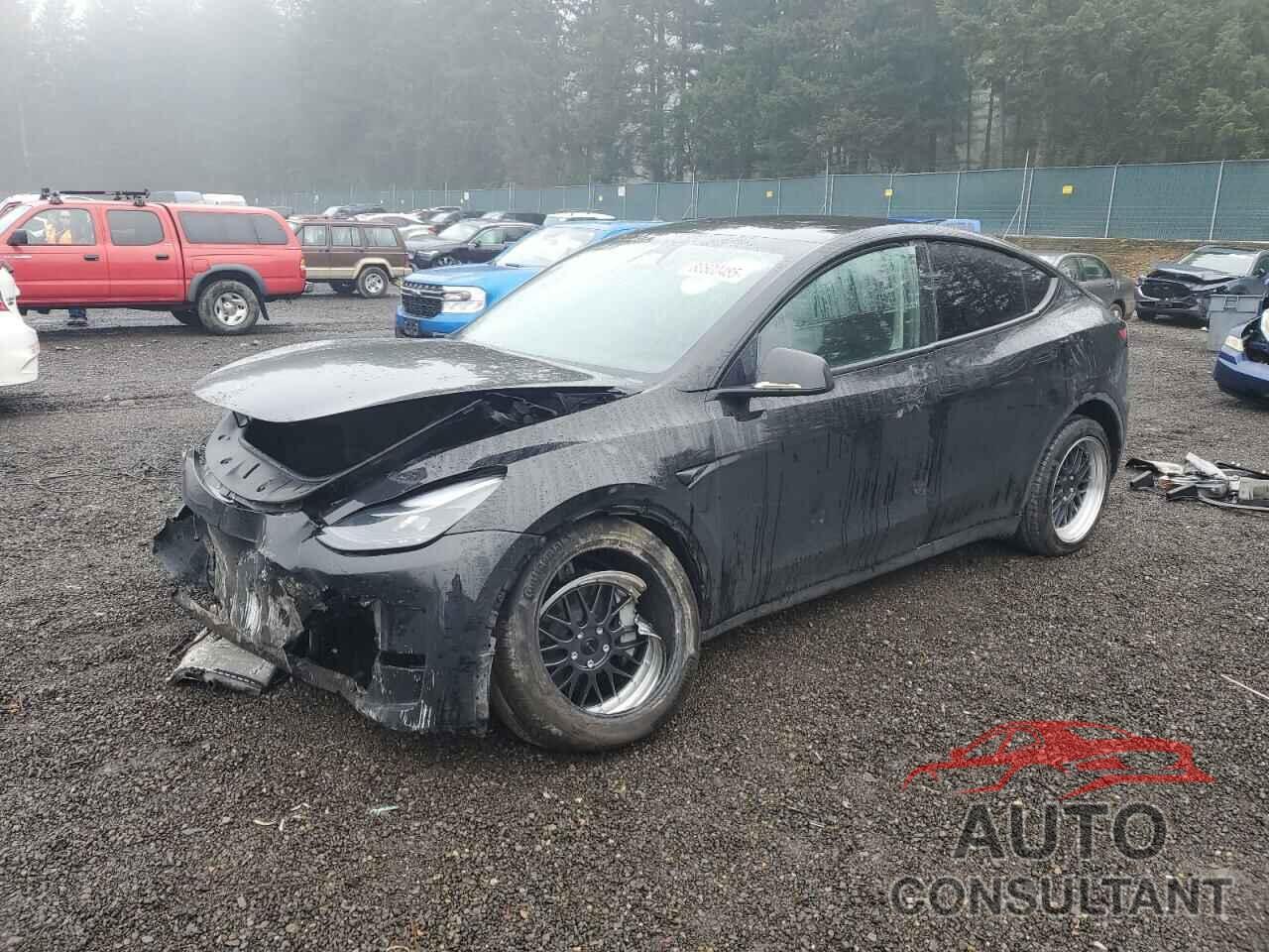 TESLA MODEL Y 2023 - 7SAYGDEE0PF926309