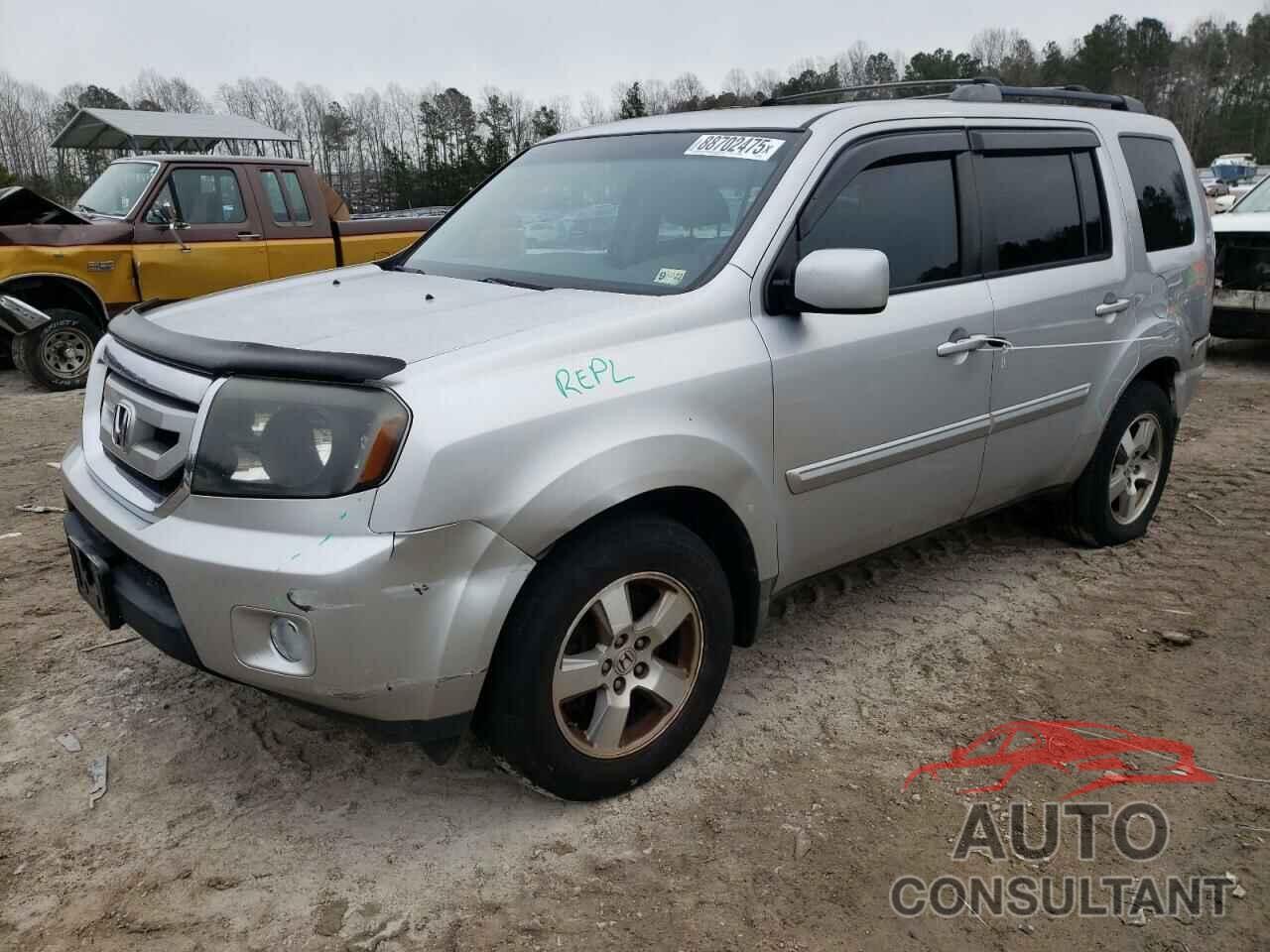 HONDA PILOT 2010 - 5FNYF4H47AB015338