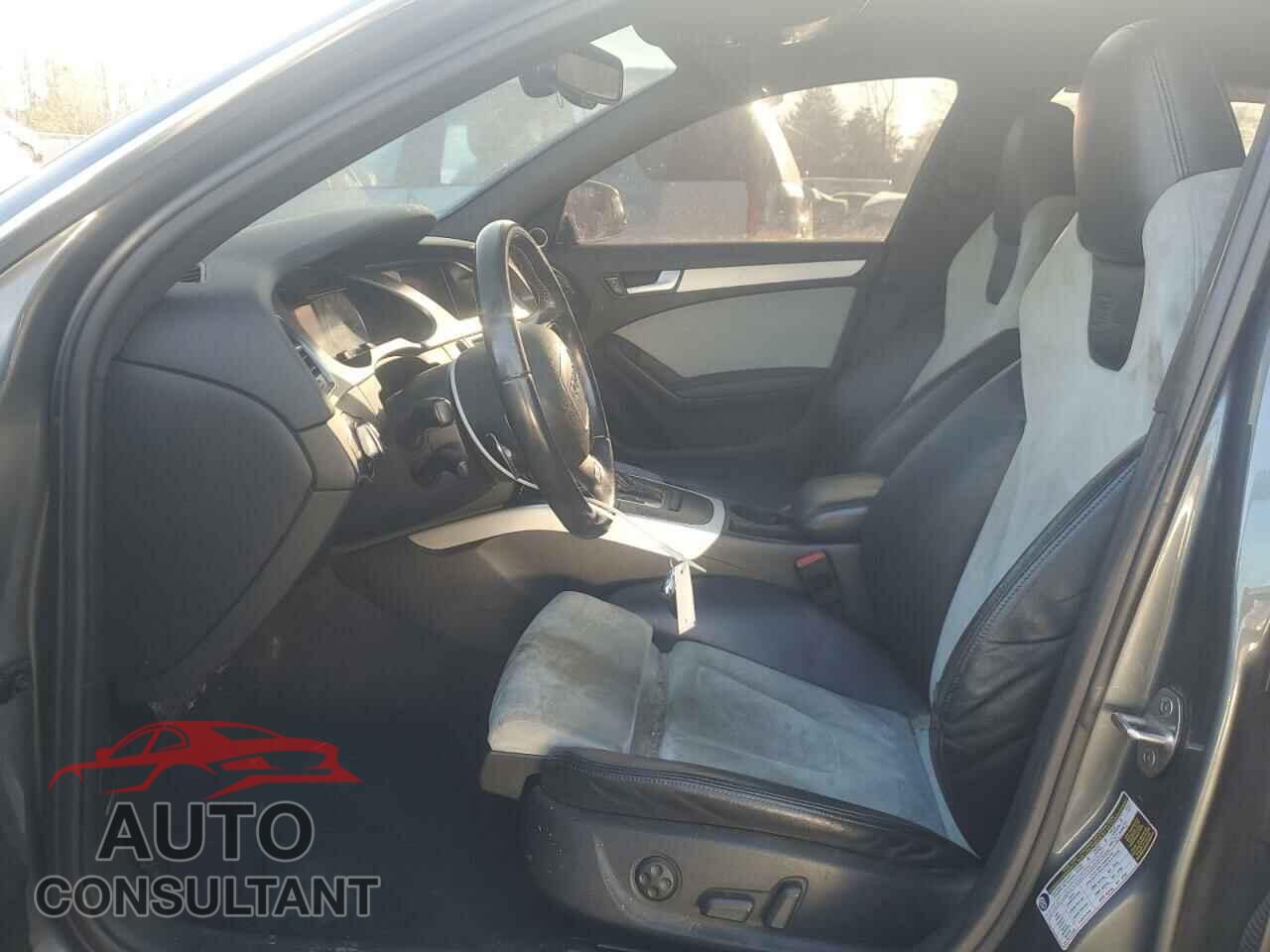 AUDI S4/RS4 2012 - WAUBGAFL2CA117019