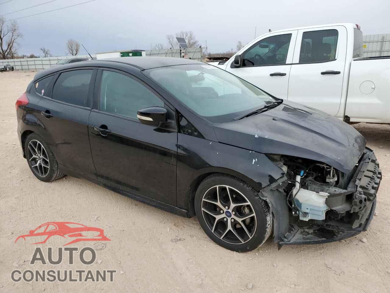 FORD FOCUS 2016 - 1FADP3K26GL391828