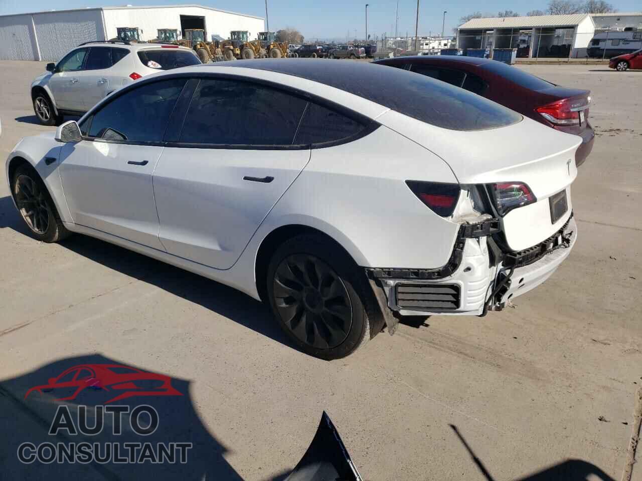 TESLA MODEL 3 2023 - 5YJ3E1EA7PF402308