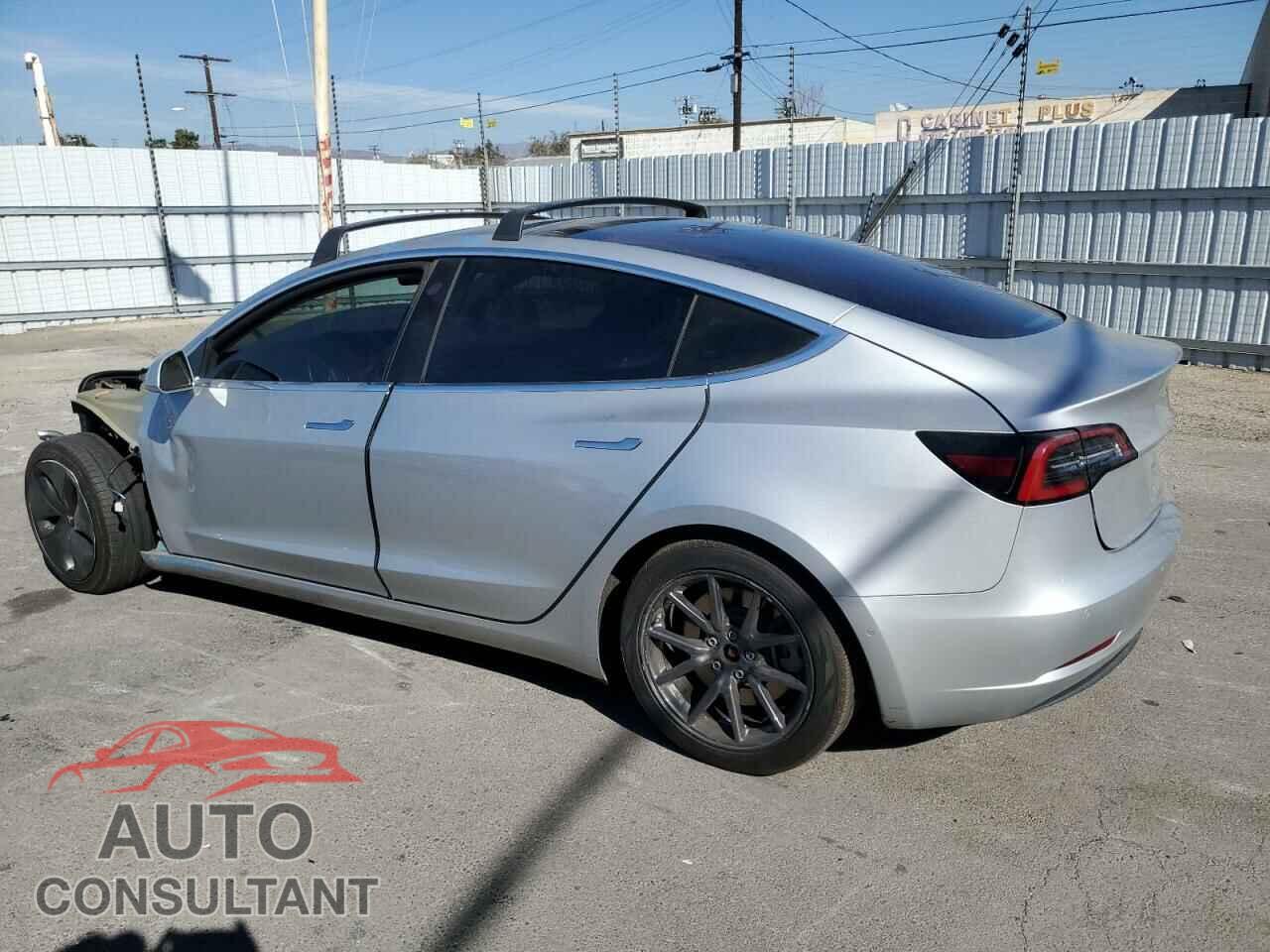 TESLA MODEL 3 2018 - 5YJ3E1EA3JF040727