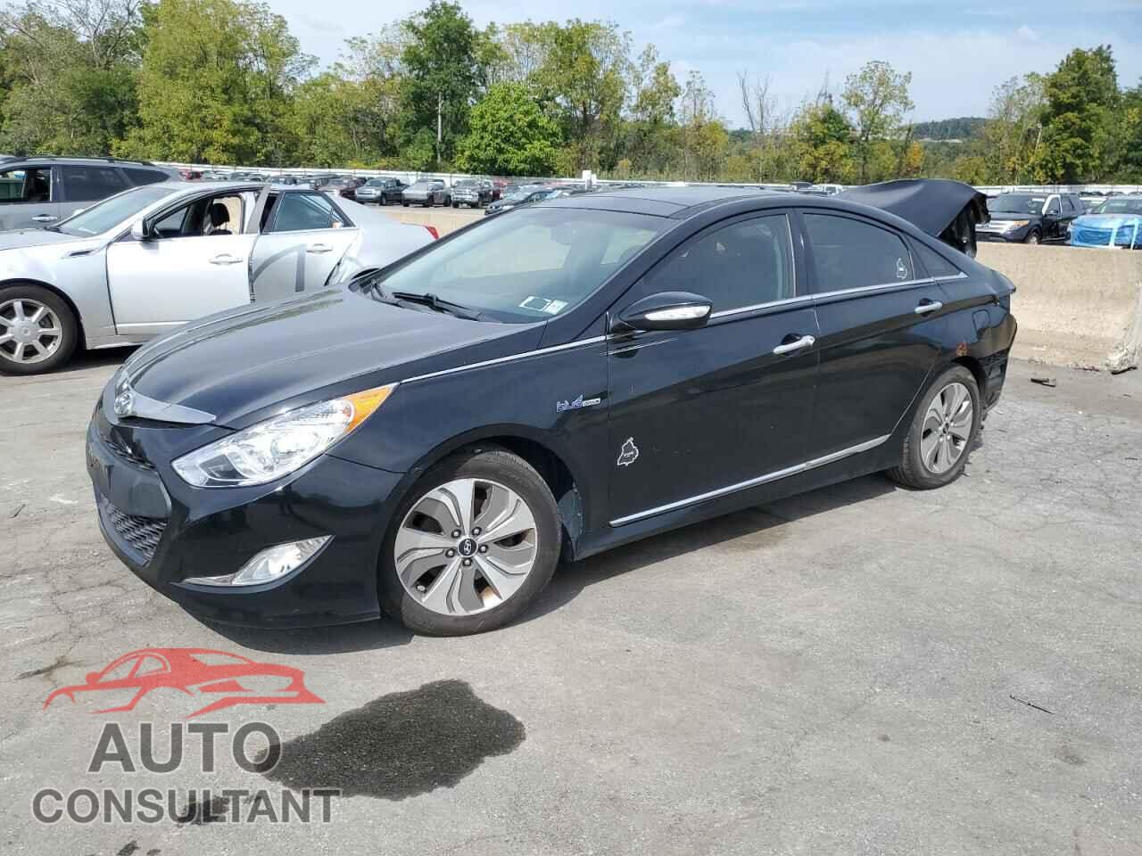 HYUNDAI SONATA 2014 - KMHEC4A46EA110196