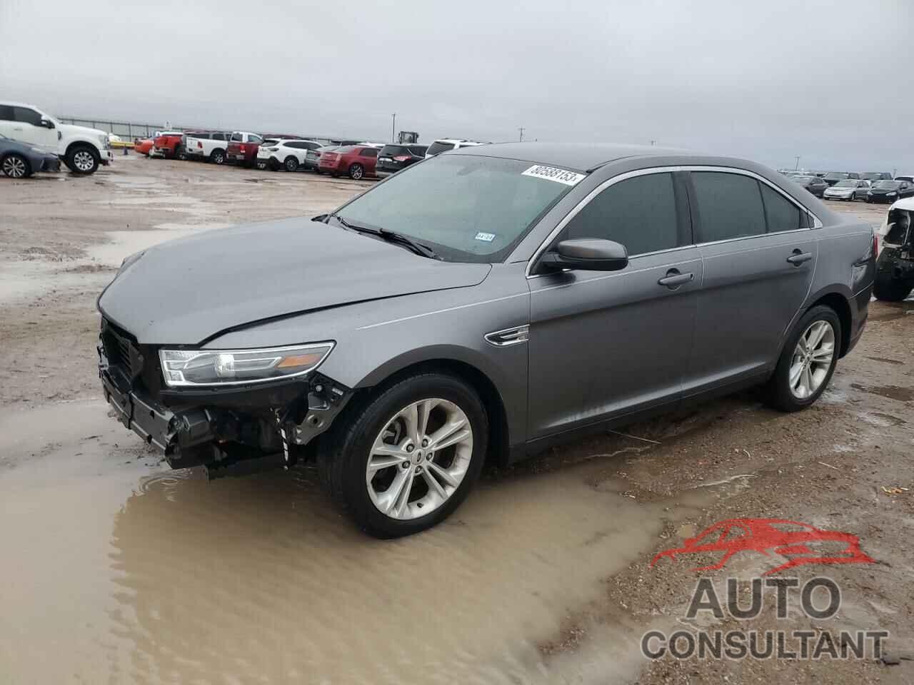 FORD TAURUS 2019 - 1FAHP2E82EG174357