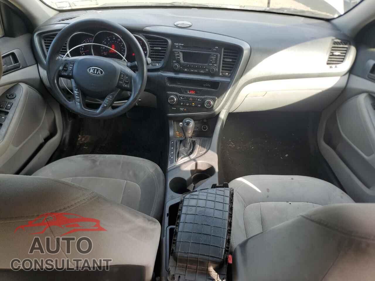 KIA OPTIMA 2011 - KNAGM4A76B5058574