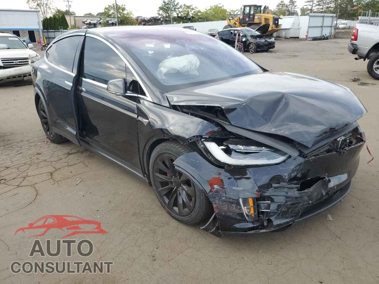 TESLA MODEL X 2016 - 5YJXCBE21GF025688