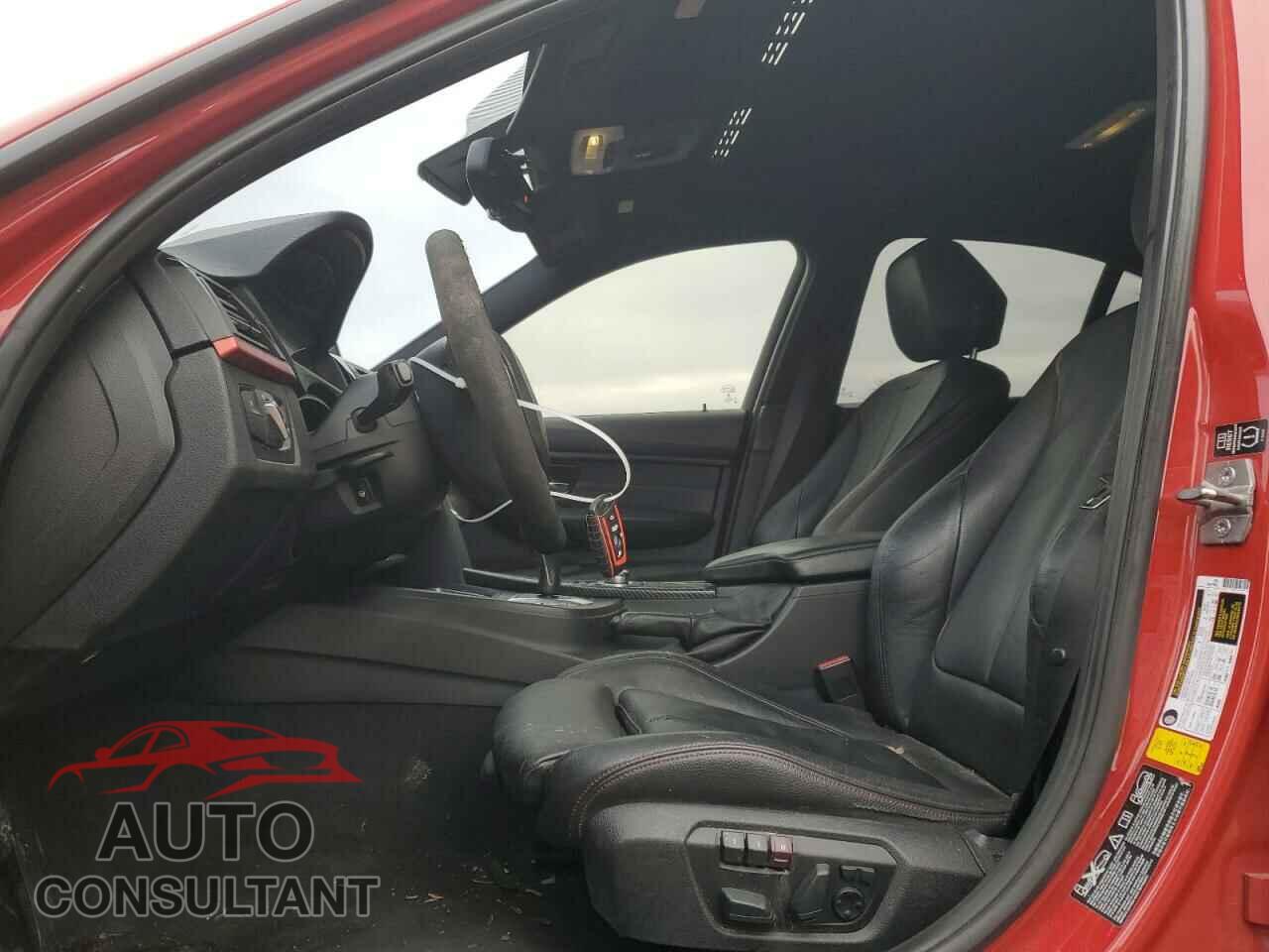 BMW 3 SERIES 2013 - WBA3B3C50DF533398