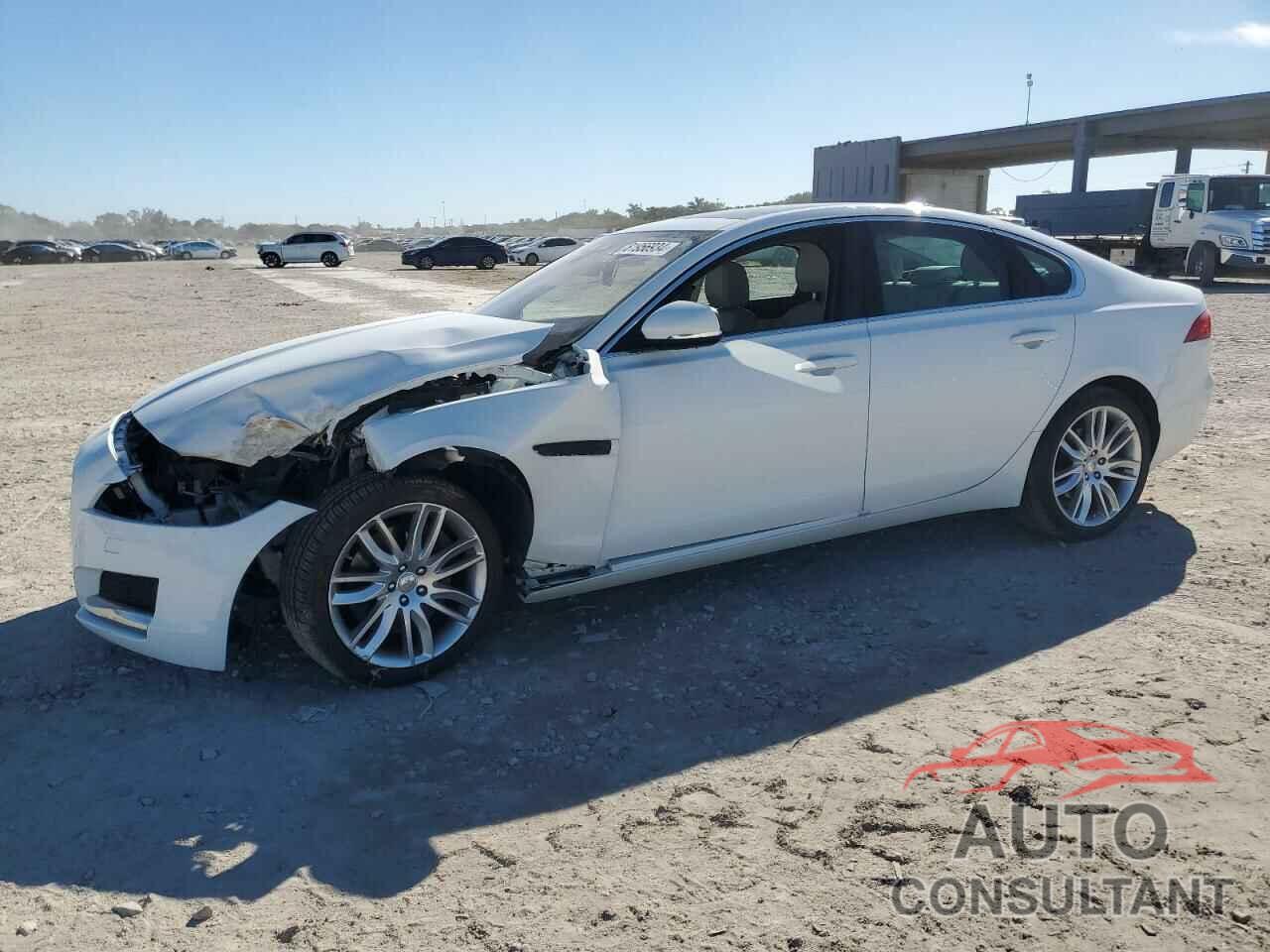 JAGUAR XF 2016 - SAJBE4BV6GCY03772