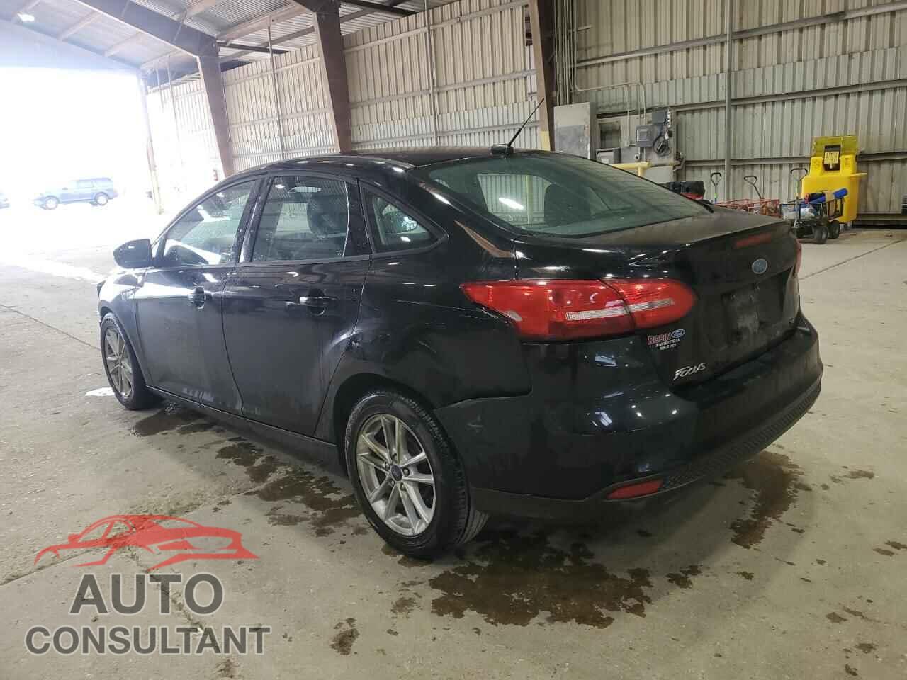 FORD FOCUS 2017 - 1FADP3F24HL315651