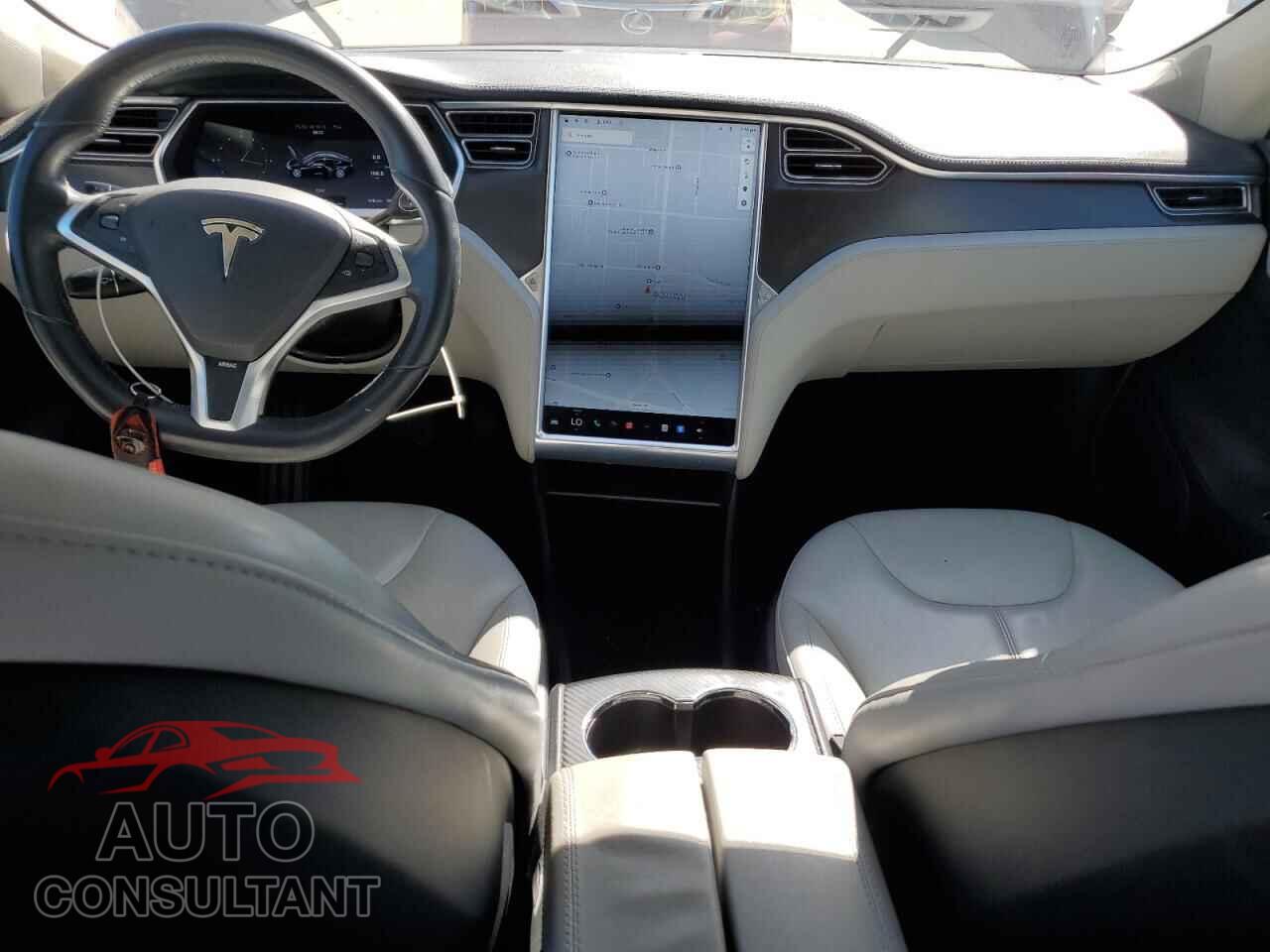 TESLA MODEL S 2013 - 5YJSA1CN2DFP21883