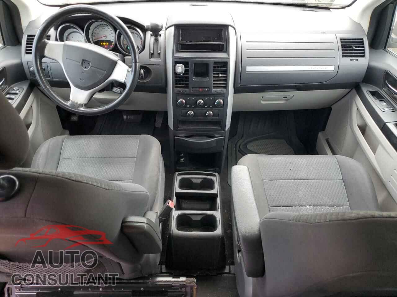 DODGE CARAVAN 2010 - 2D4RN3D14AR440343