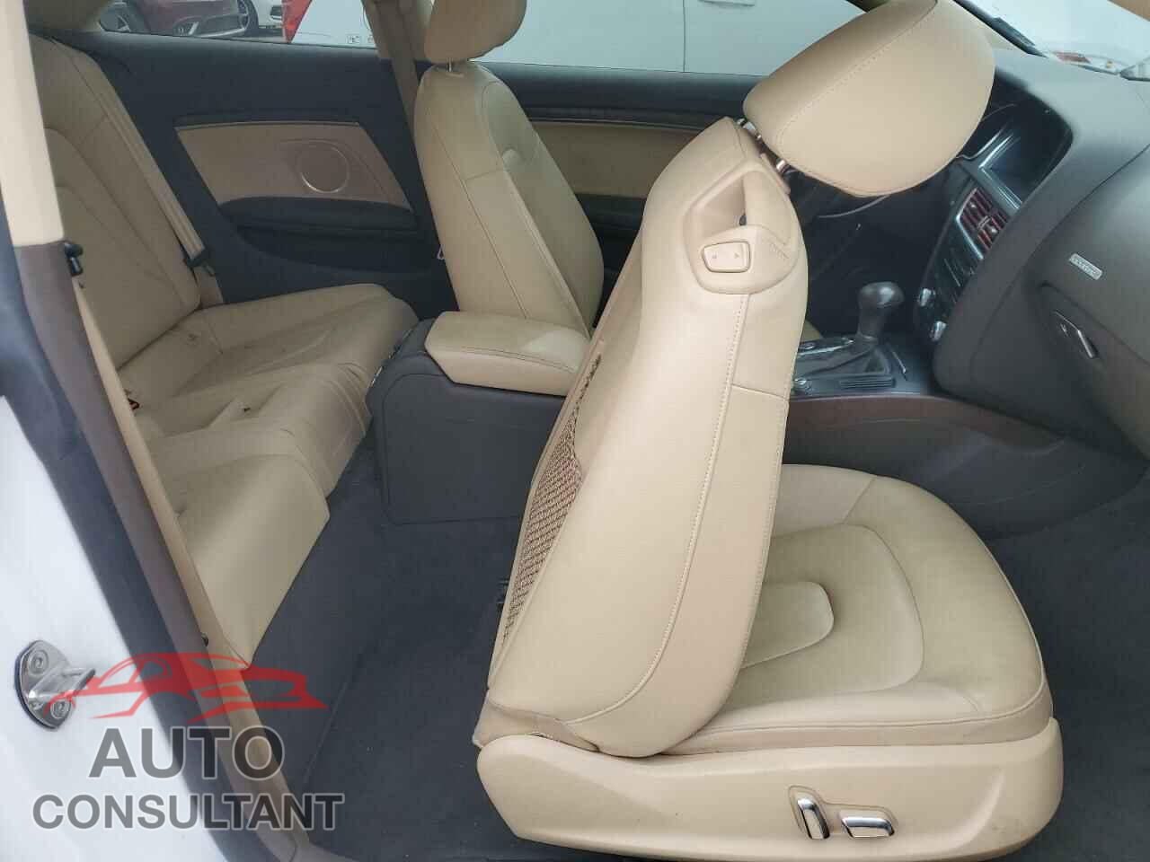 AUDI A5 2014 - WAULFAFR7EA057950
