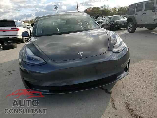TESLA MODEL 3 2021 - 5YJ3E1EA3MF082156
