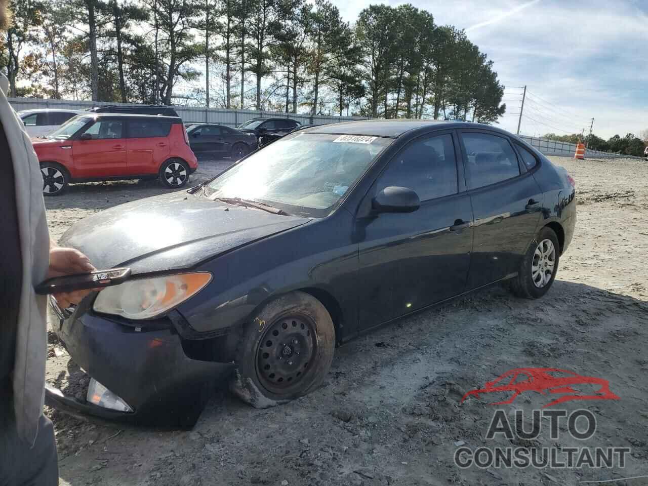 HYUNDAI ELANTRA 2010 - KMHDU4AD8AU208955