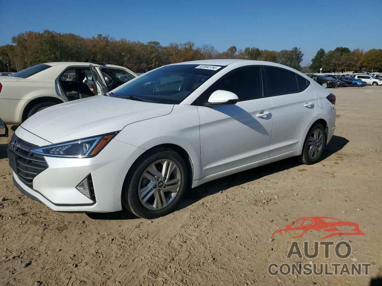 HYUNDAI ELANTRA 2020 - 5NPD84LF1LH558769