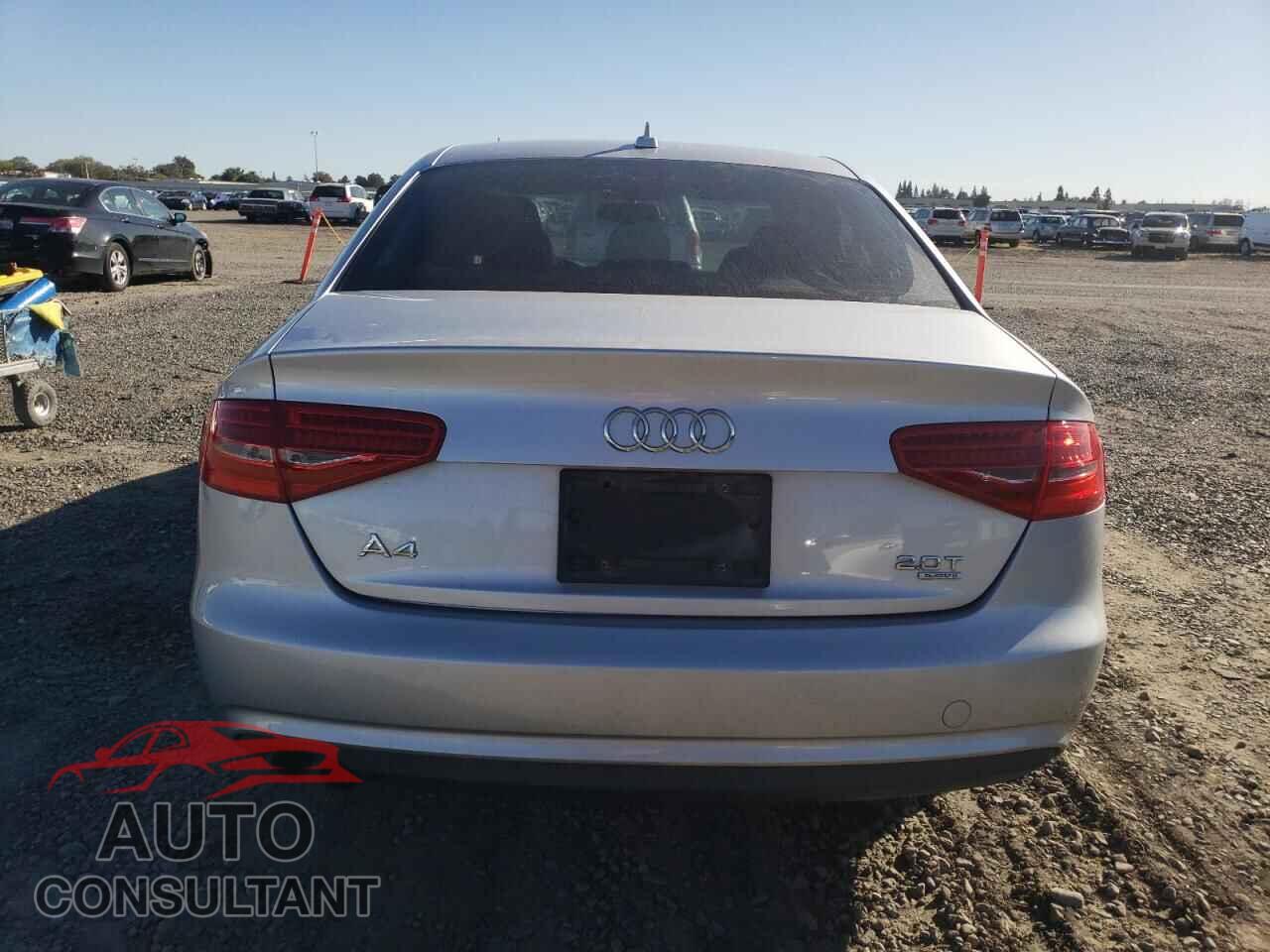 AUDI A4 2013 - WAUFFAFL0DN020206