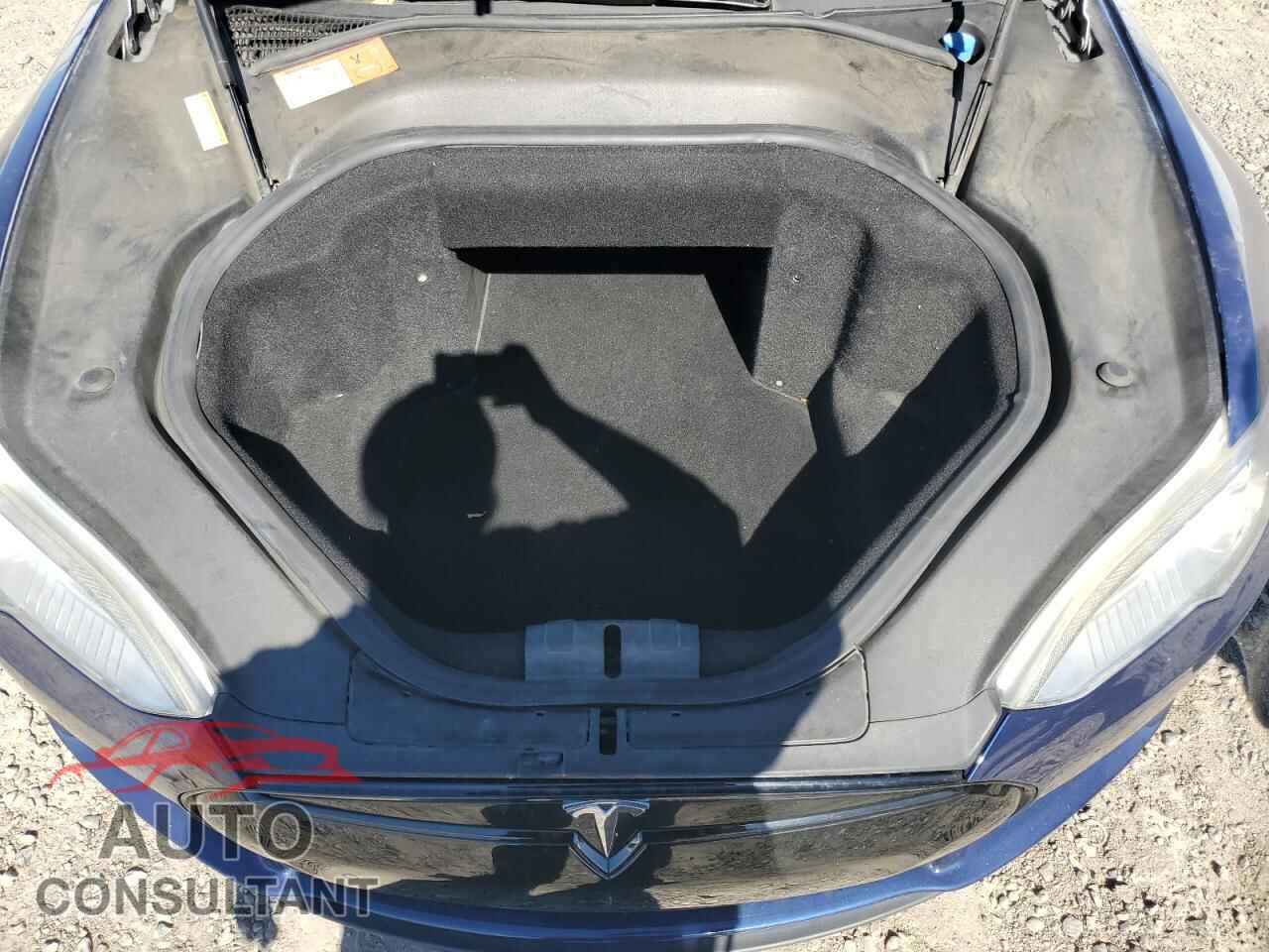 TESLA MODEL S 2014 - 5YJSA1H1XEFP33397