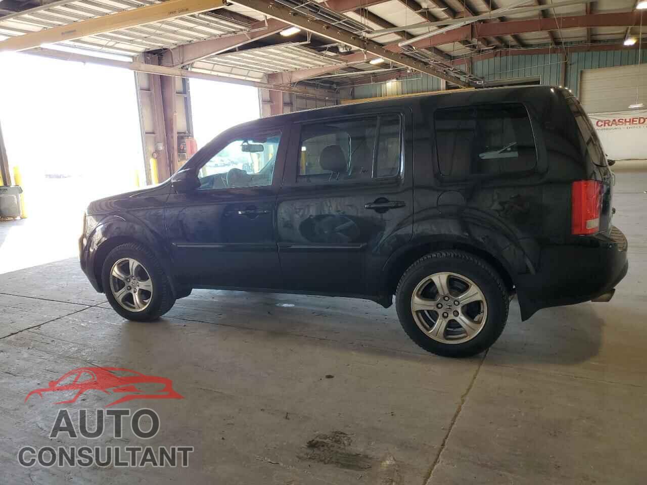 HONDA PILOT 2015 - 5FNYF4H53FB024196