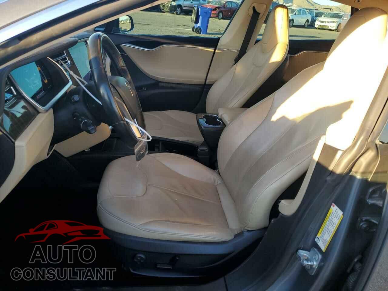 TESLA MODEL S 2013 - 5YJSA1AG6DFP08770