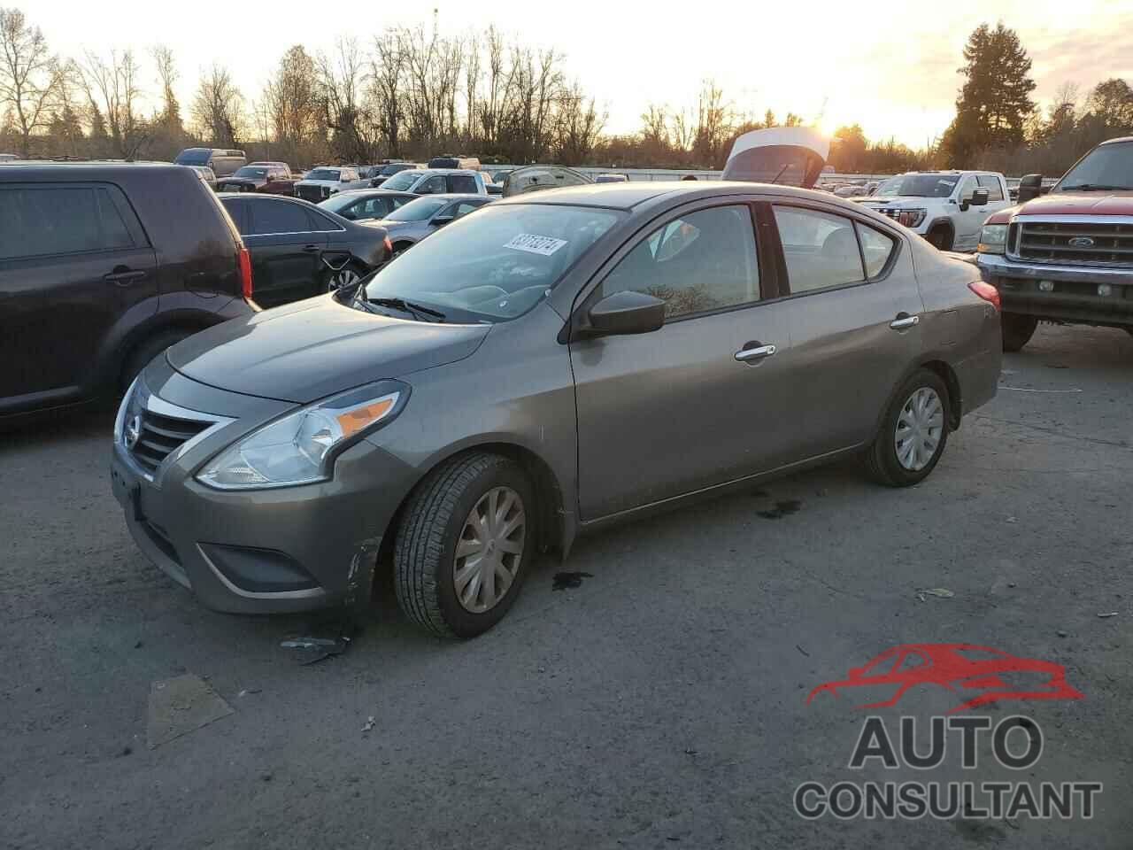 NISSAN VERSA 2017 - 3N1CN7AP7HL809693