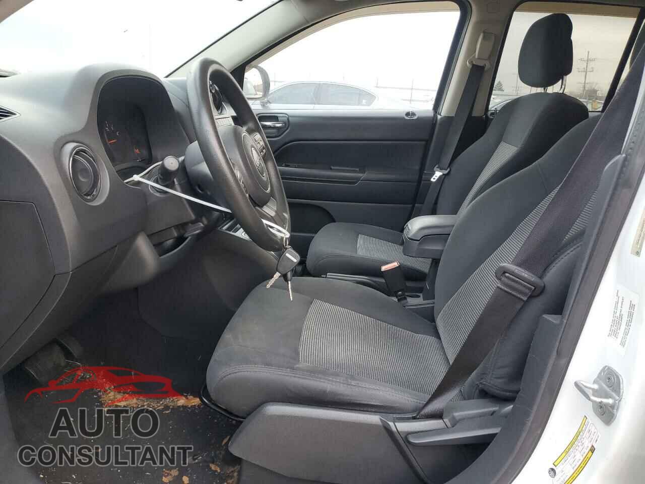 JEEP COMPASS 2012 - 1C4NJCBA4CD601127
