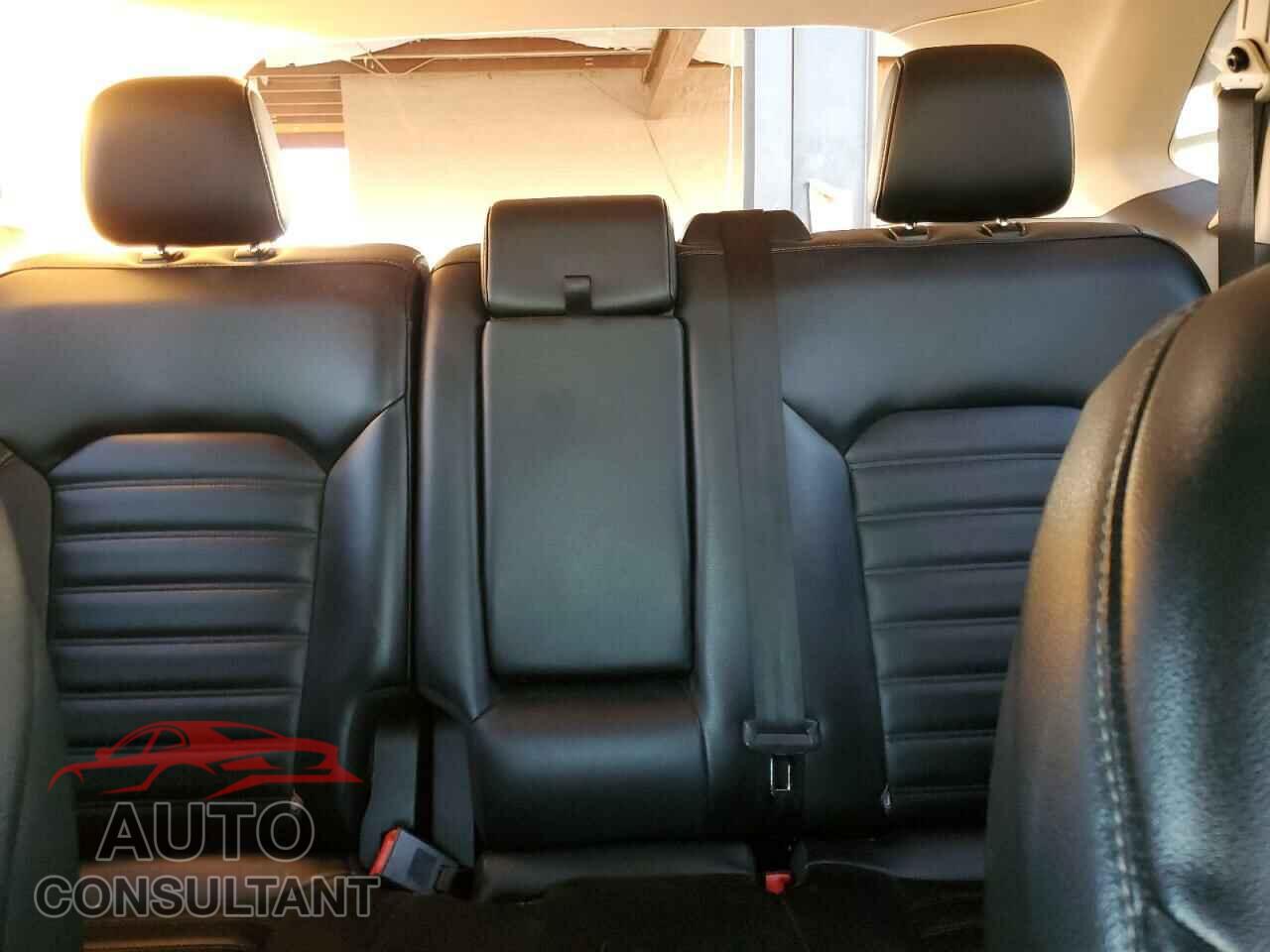 FORD EDGE 2019 - 2FMPK4J92KBB89938